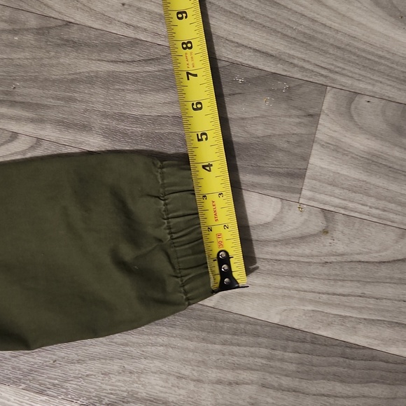 OLD NAVY Size M.Women's  Olive Green  Jacket. - Picture 11 of 12